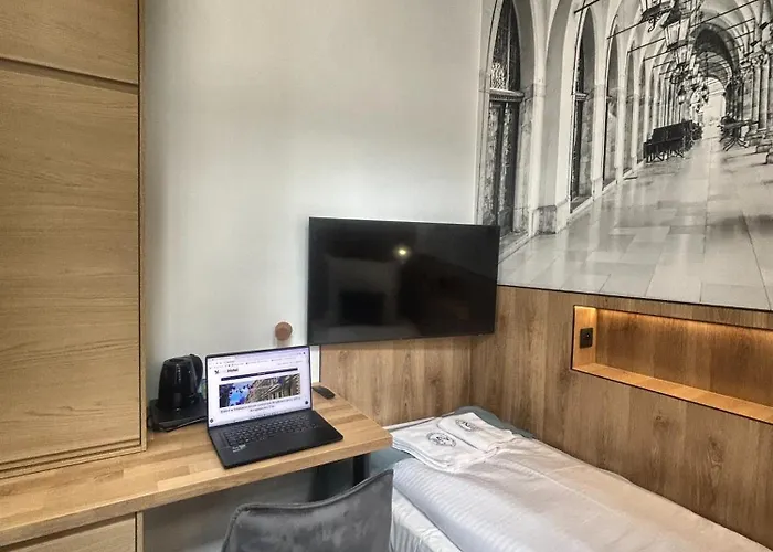 Hotel Medhotel Smart Krupnicza W Krakowie 3*